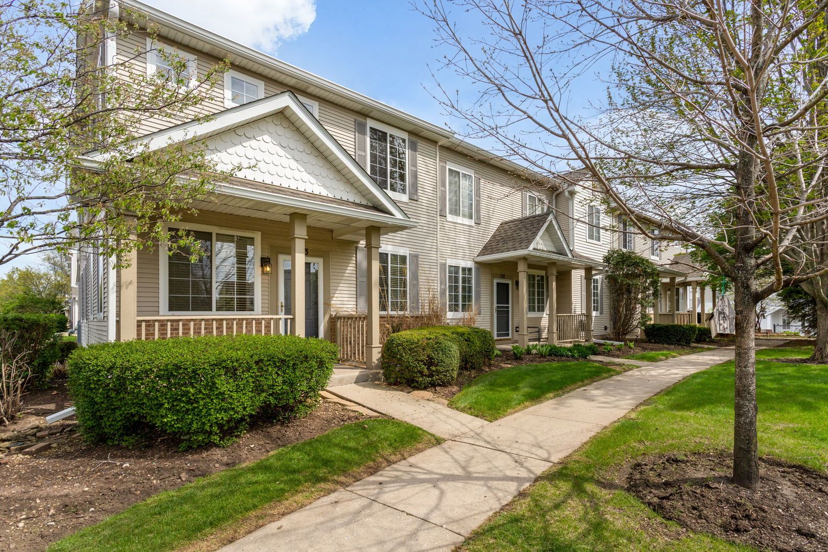 153 Yarrow Court — Romeoville, IL 60446