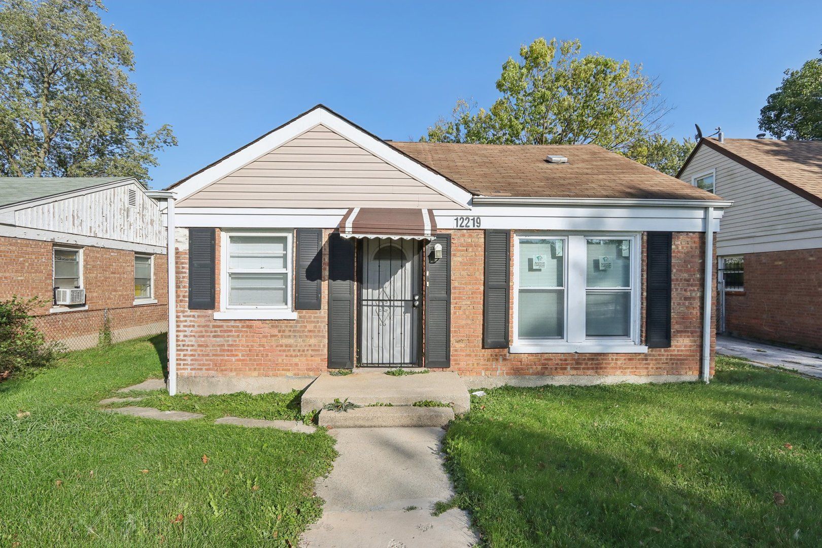 12219 S Throop Street — Chicago, IL 60643