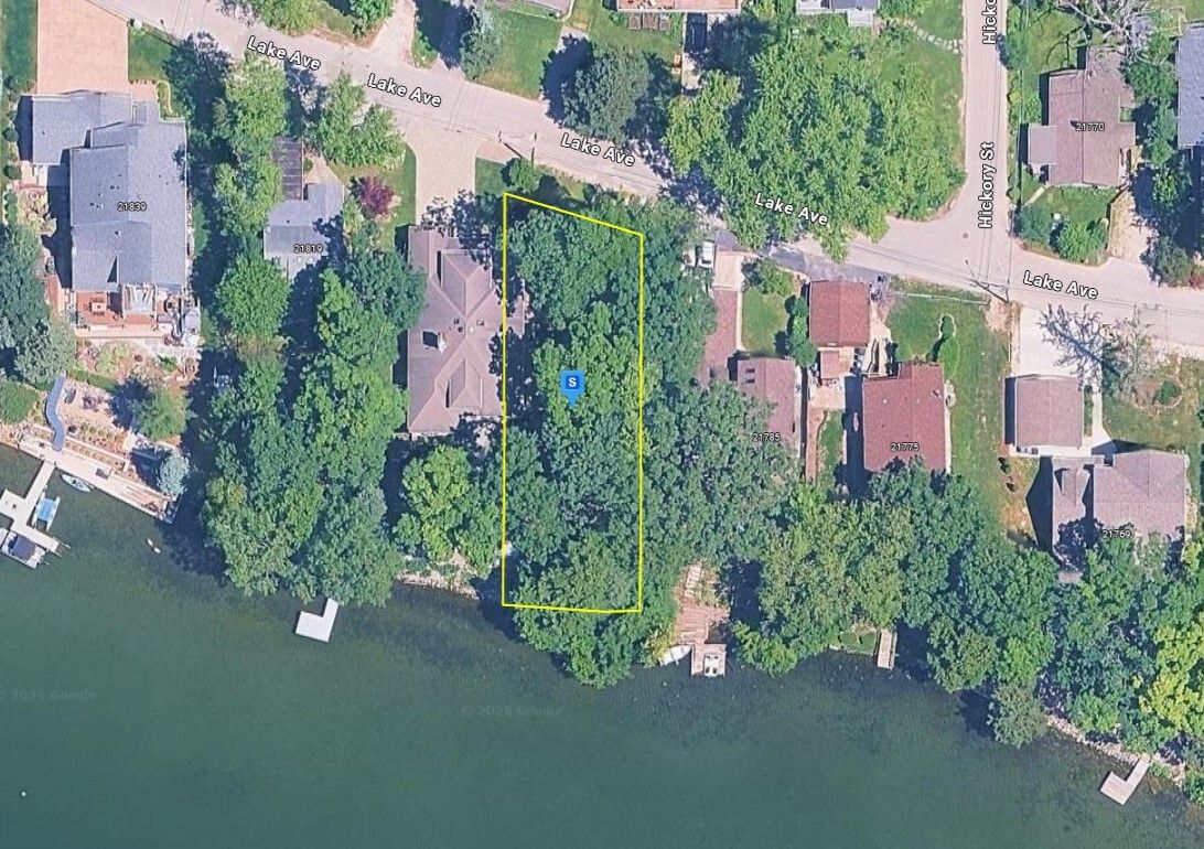 21803 Lake Avenue, Round Lake, IL 60073