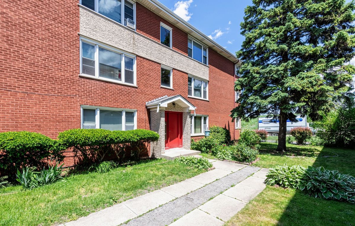 12926 Page Court, Blue Island, IL 60406