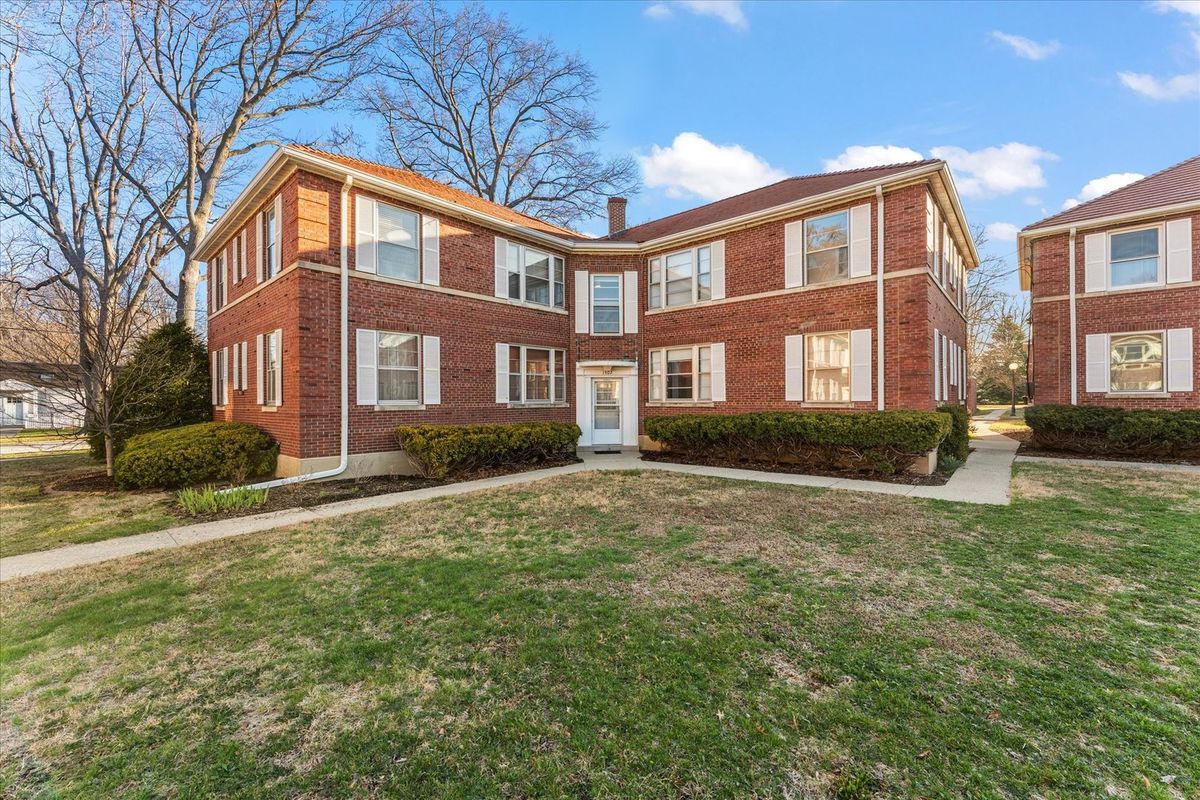 1502 Delmont Court, Urbana, IL 61801