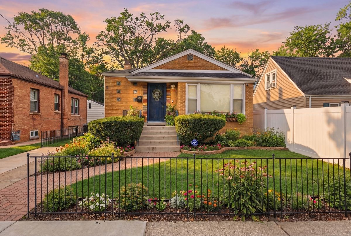 14111 State Street, Riverdale, IL 60827