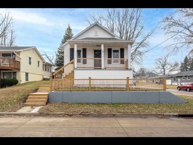 2503 Glenn Street — Bettendorf, IA 52722