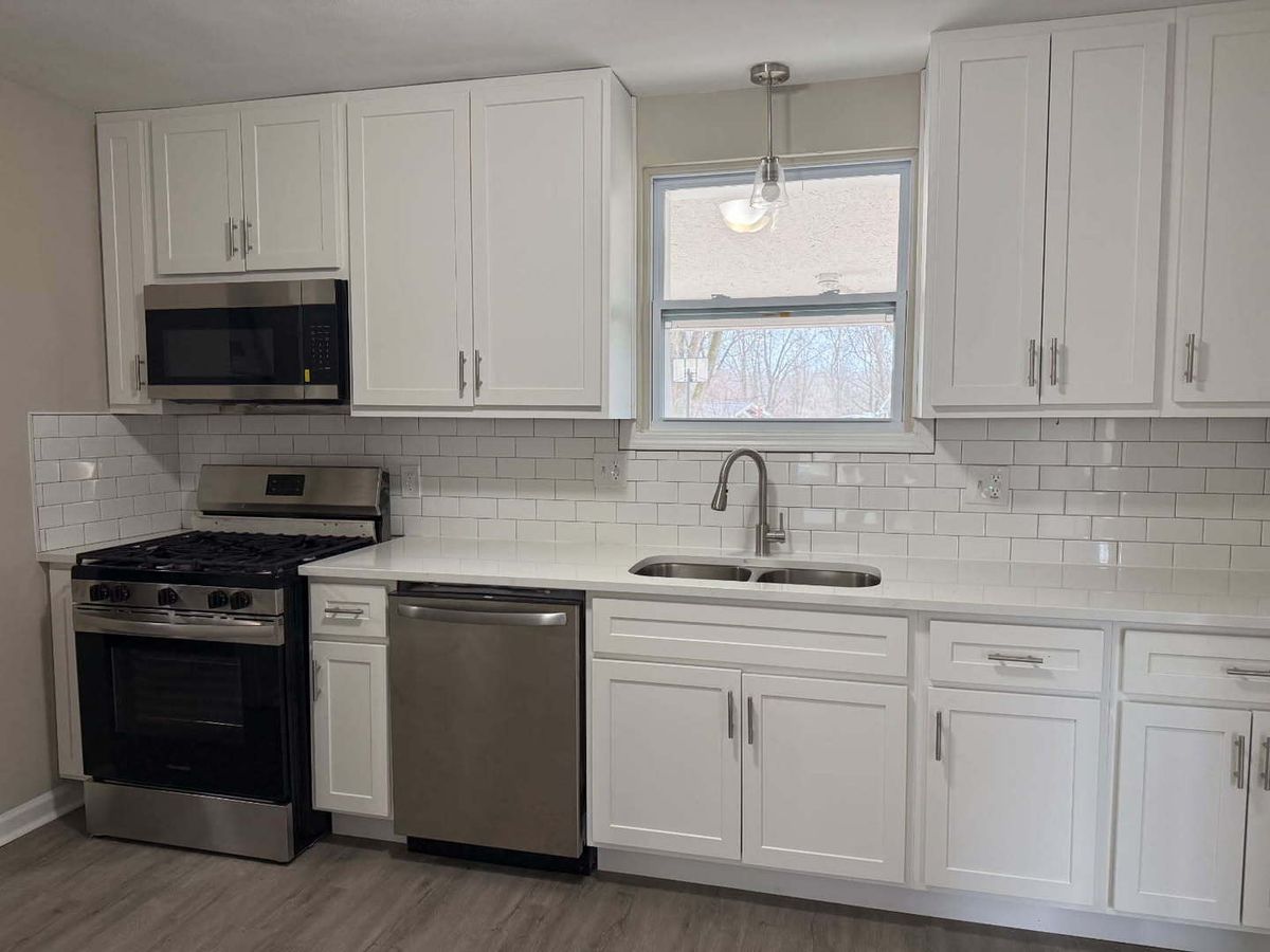 8001 B Street, Belleville, IL 62223