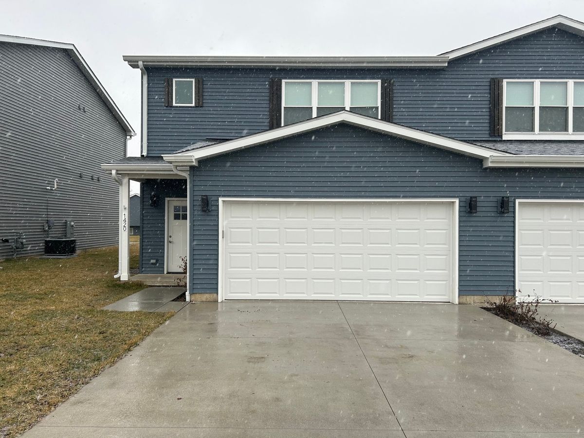 1420 8th Street, Harvard, IL 60033