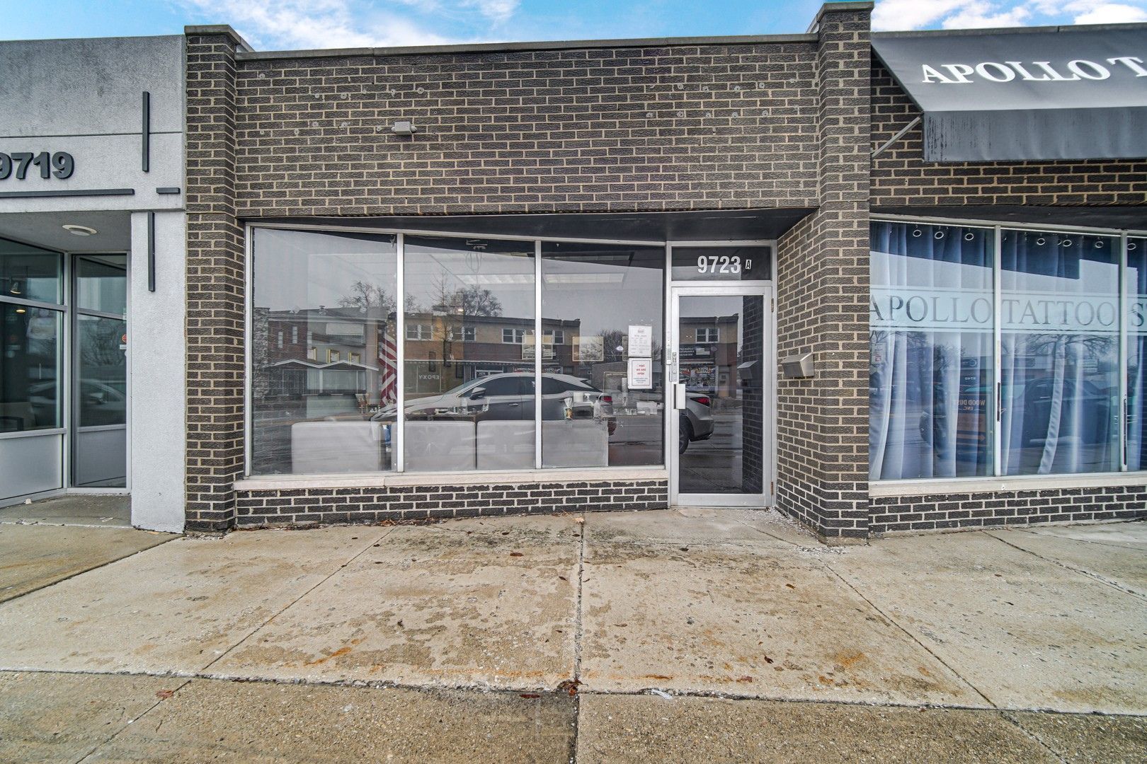 9725 Southwest Highway — Oak Lawn, IL 60453