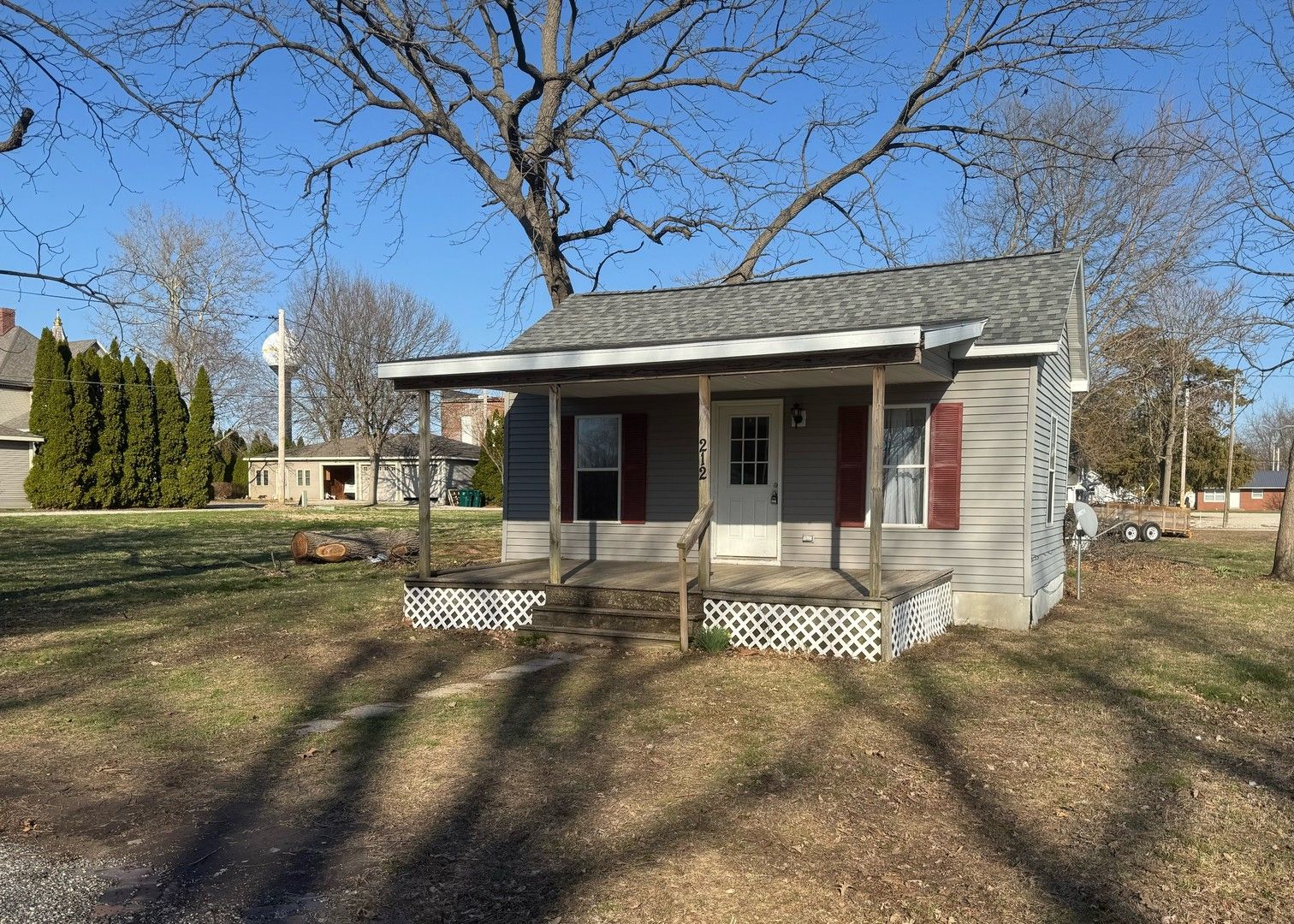 212 S Illinois Street — Atwood, IL 61913