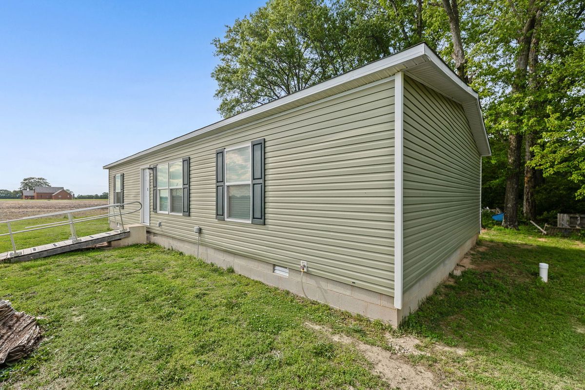 20100 Diamond Springs Road, Shattuc, IL 62231
