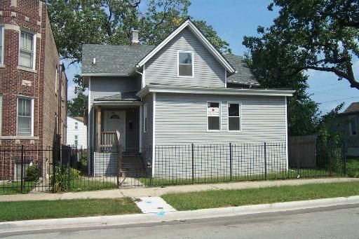 706 E 72nd Street — Chicago, IL 60619