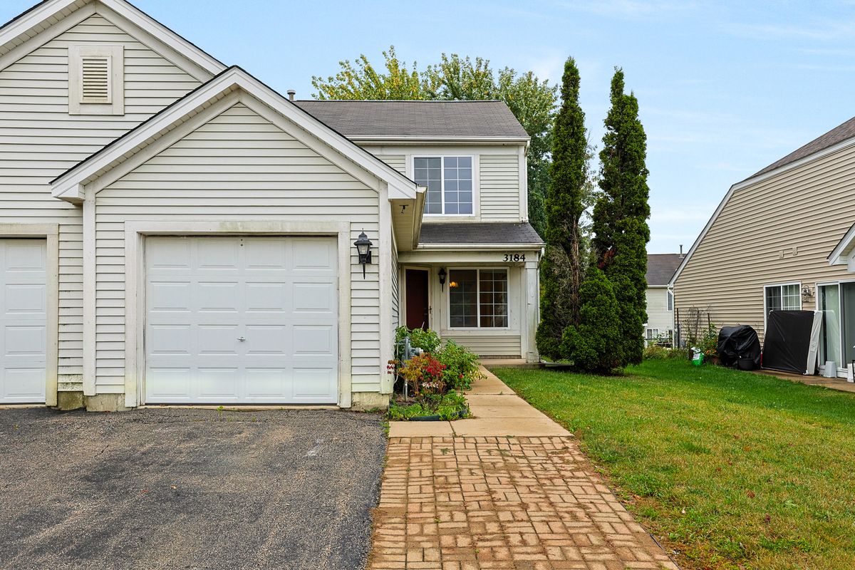 3184 Impressions Drive, Lake In The Hills, IL 60156