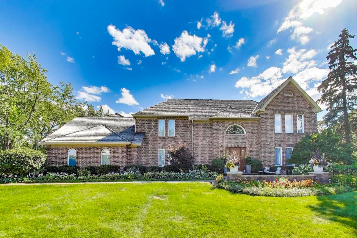 775 Summer Isle Lane, Inverness, IL 60010