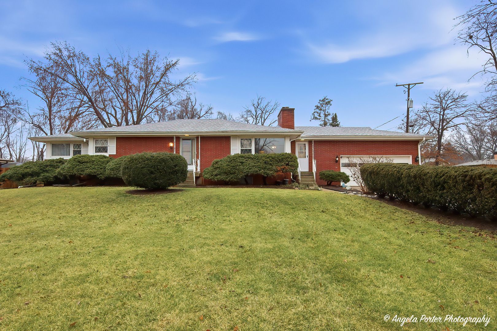 515 Country Club Drive — McHenry, IL 60050