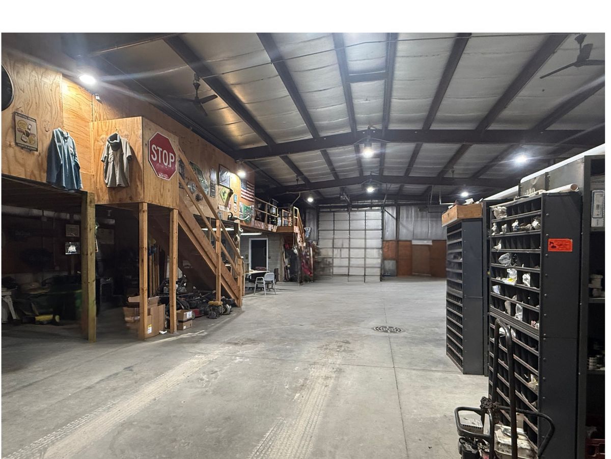 2004 Horizon Court, Zion, IL 60099