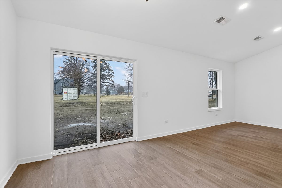 305 W South Street #305, Durand, IL 61024