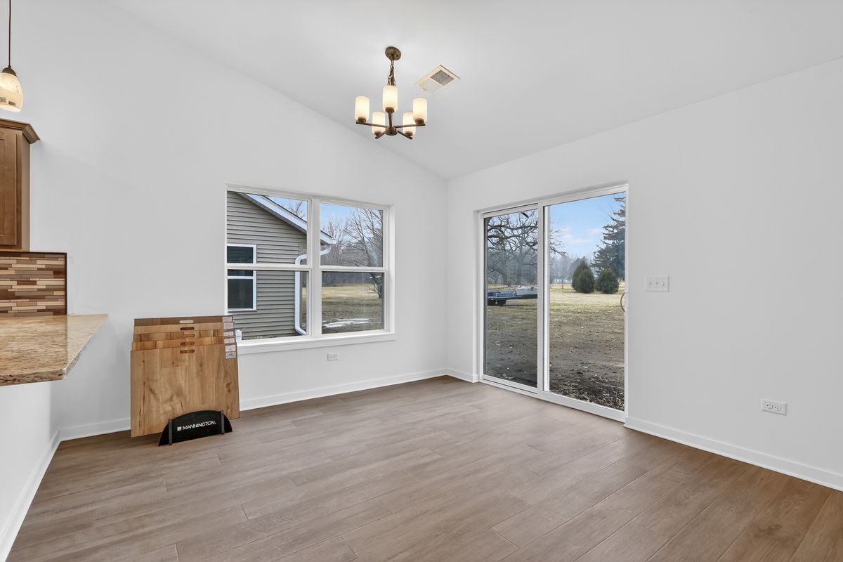 307 W South Street #307, Durand, IL 61024