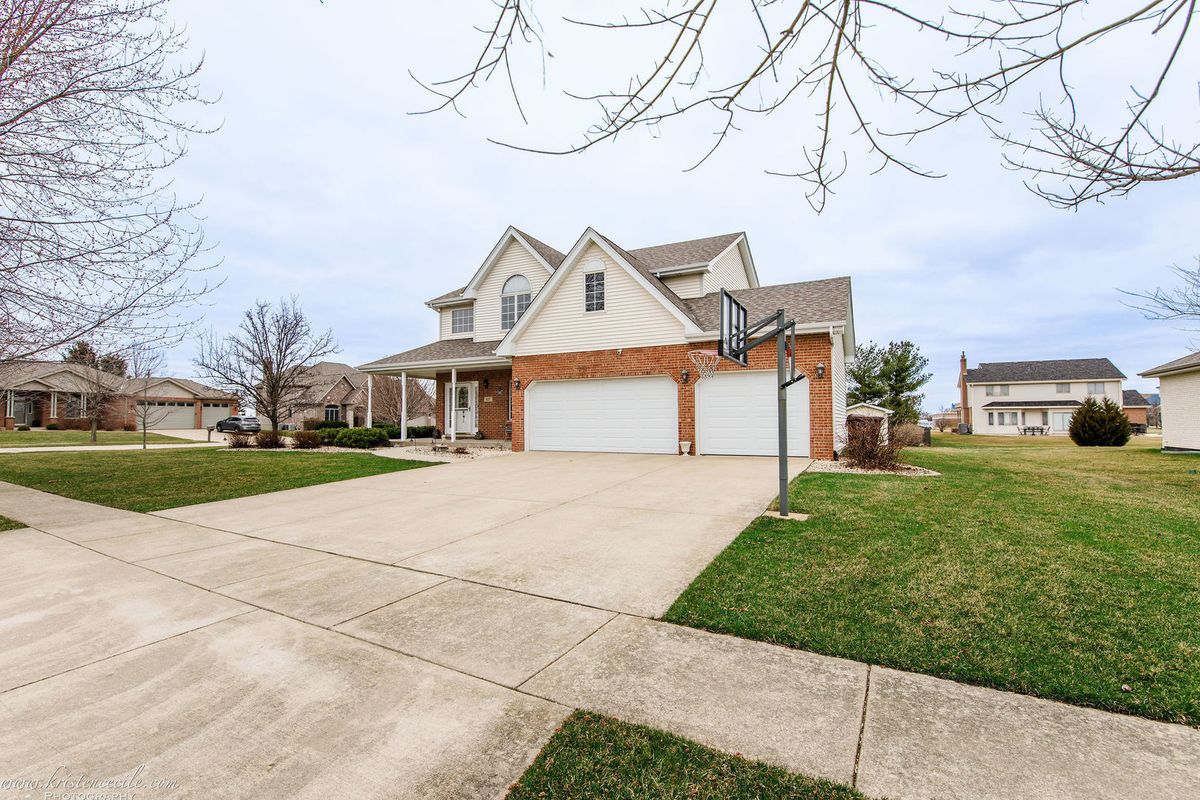 617 The Hague, Peotone, IL 60468