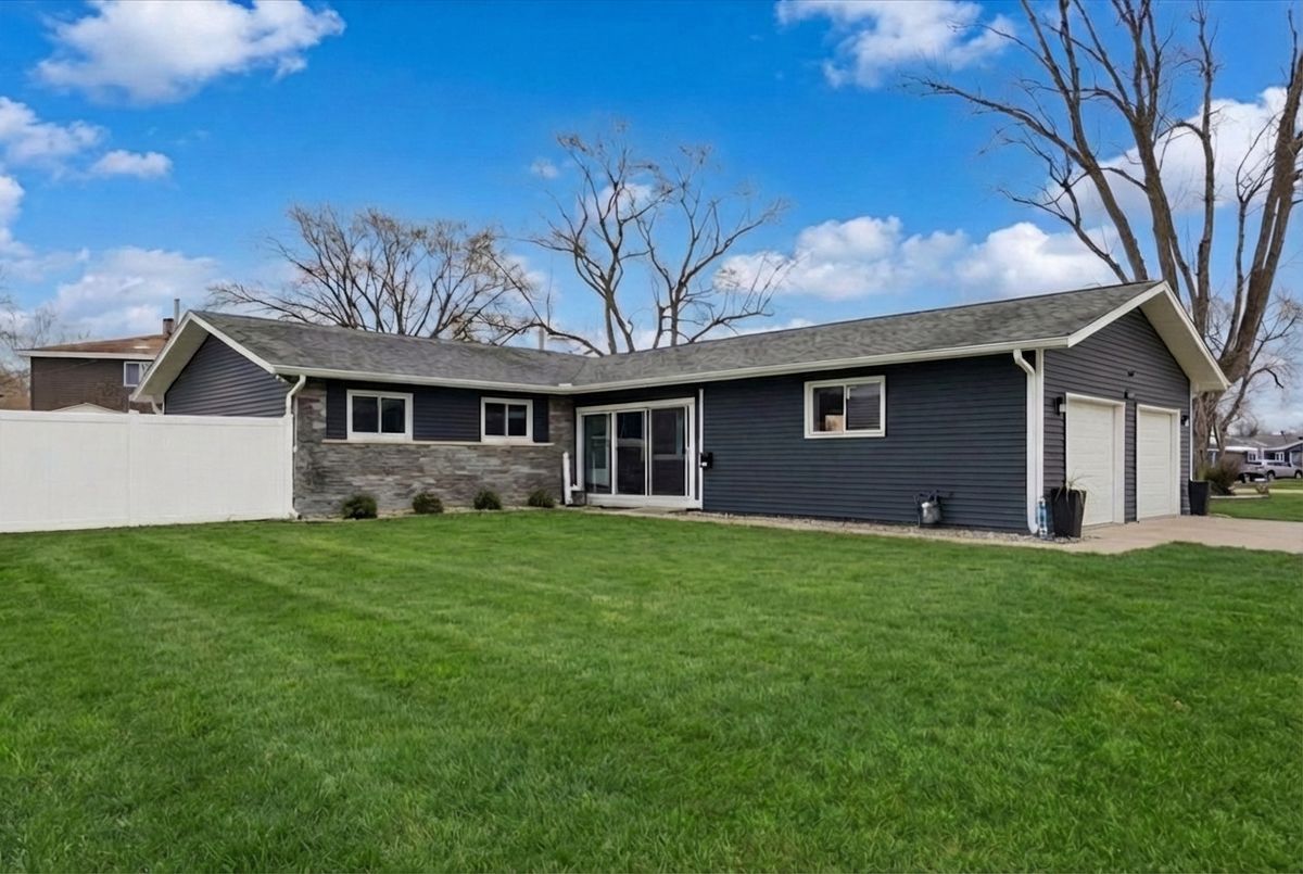 1109 Edson Avenue, Lombard, IL 60148