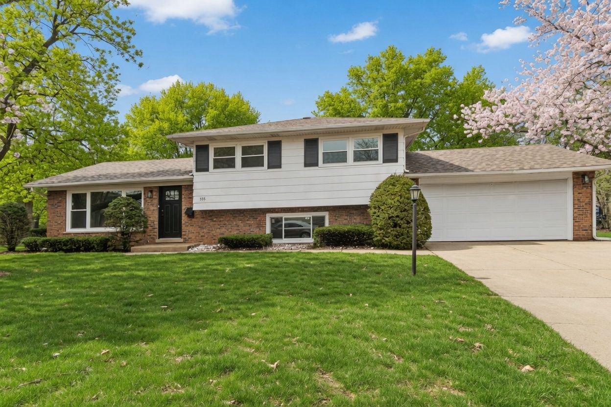 555 N Cherry Drive — Glenwood, IL 60425