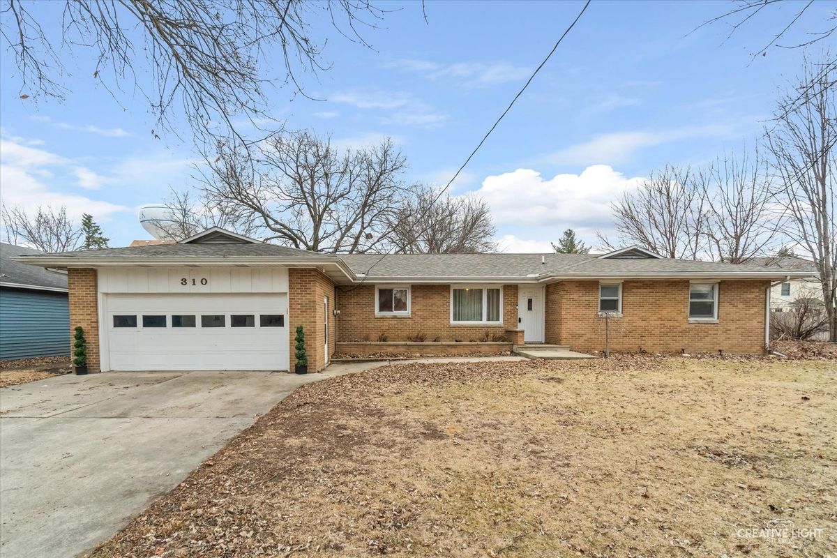310 E Market Street, Somonauk, IL 60552