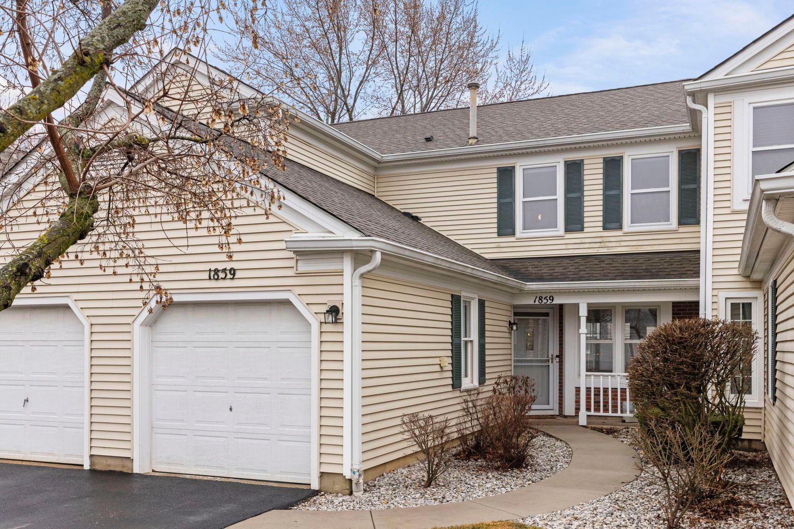 1859 Pebble Beach Circle #6 — Elk Grove Village, IL 60007