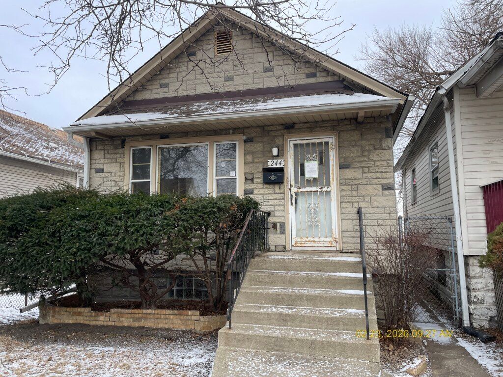 244 111th Street, Chicago, IL 60628