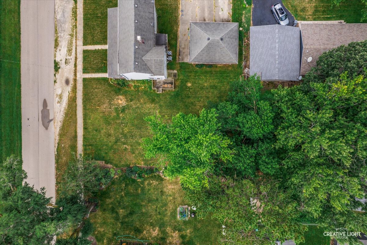 205 Center Street, Maple Park, IL 60151
