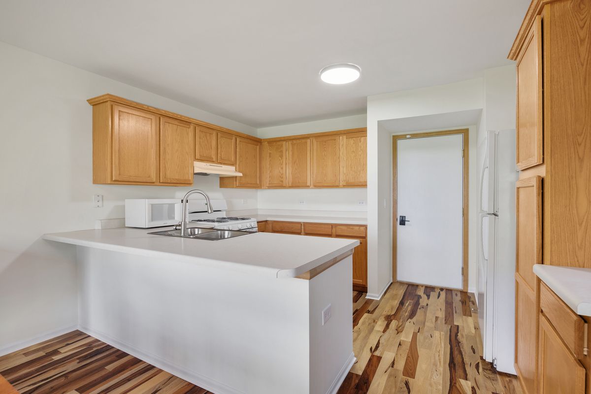 26284 W Vista Court #14-2, Ingleside, IL 60041