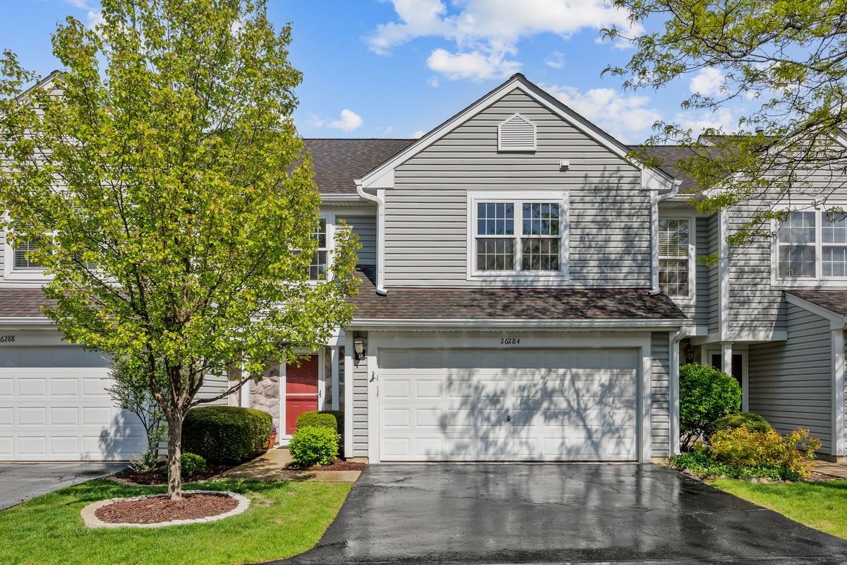 26284 Vista Court, Ingleside, IL 60041