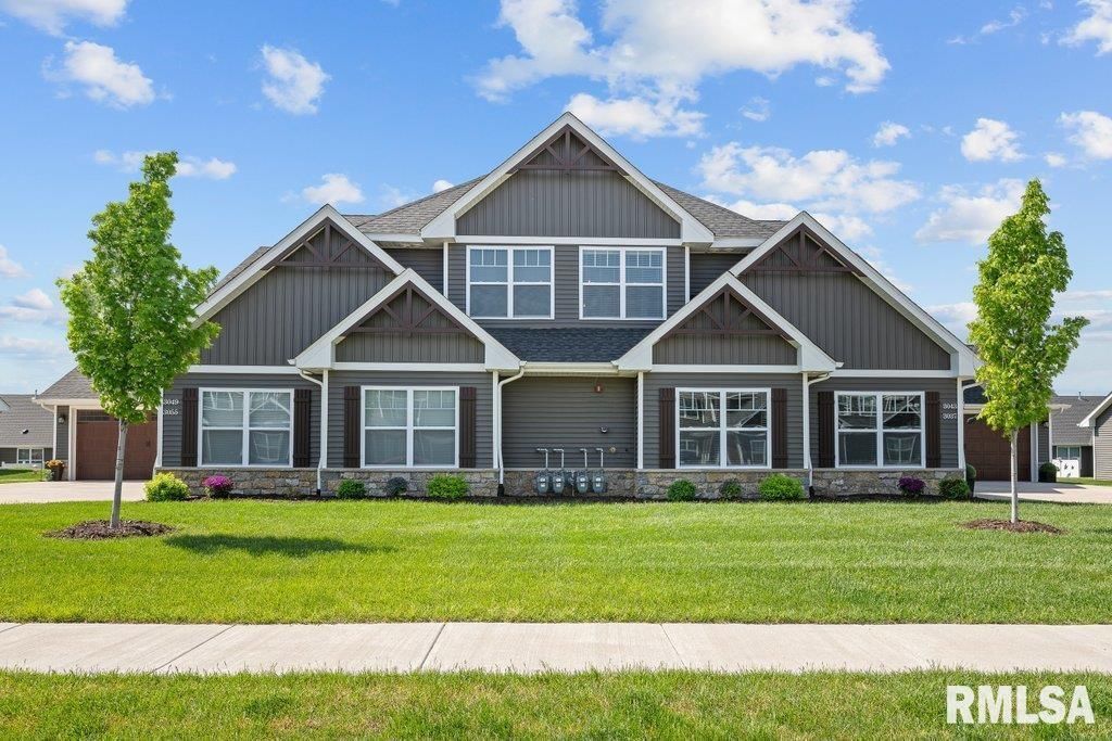 3043 Shanes Way #3043 — Bettendorf, IA 52722