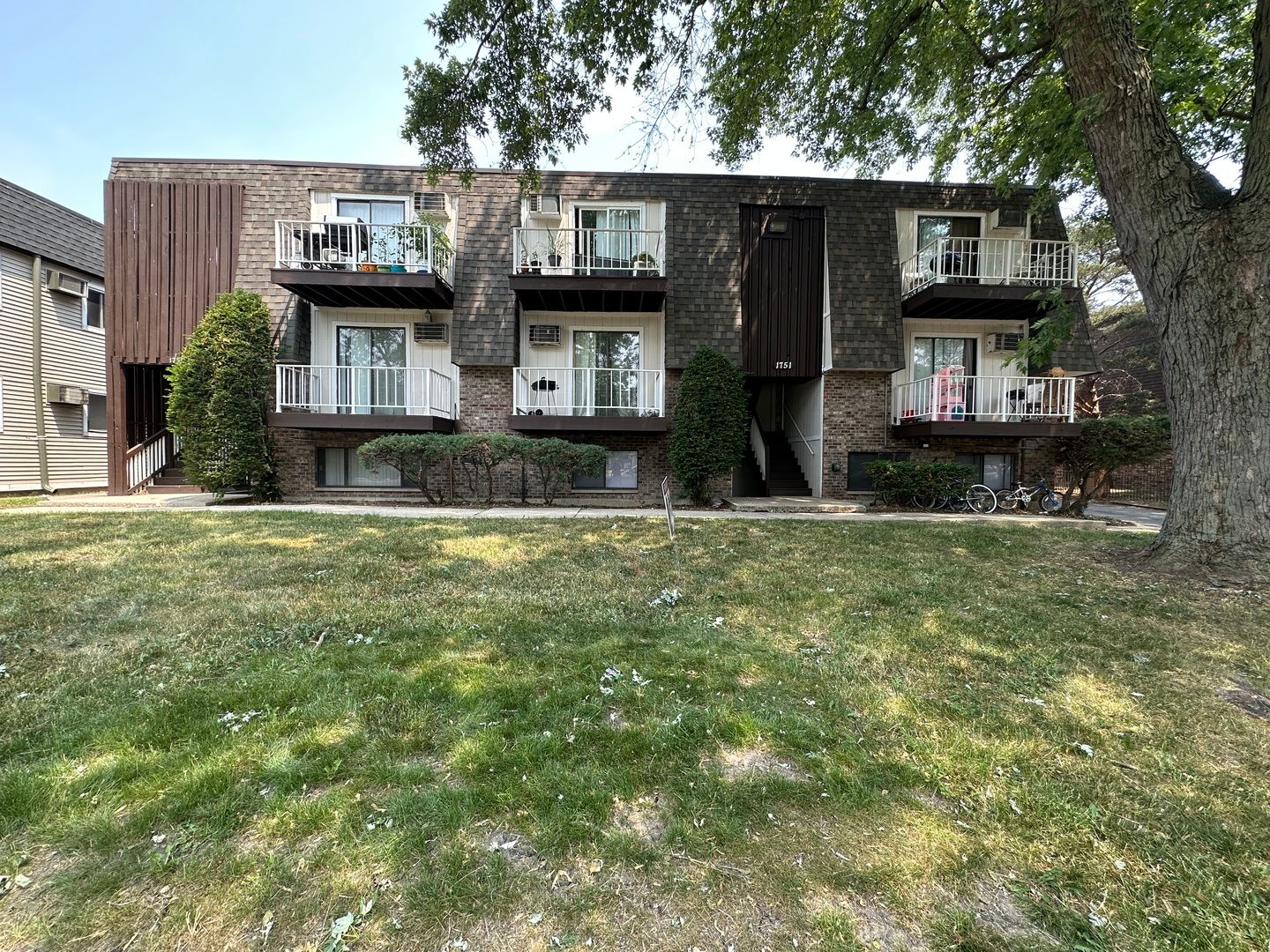1751 Felten Road #1 — Aurora, IL 60505