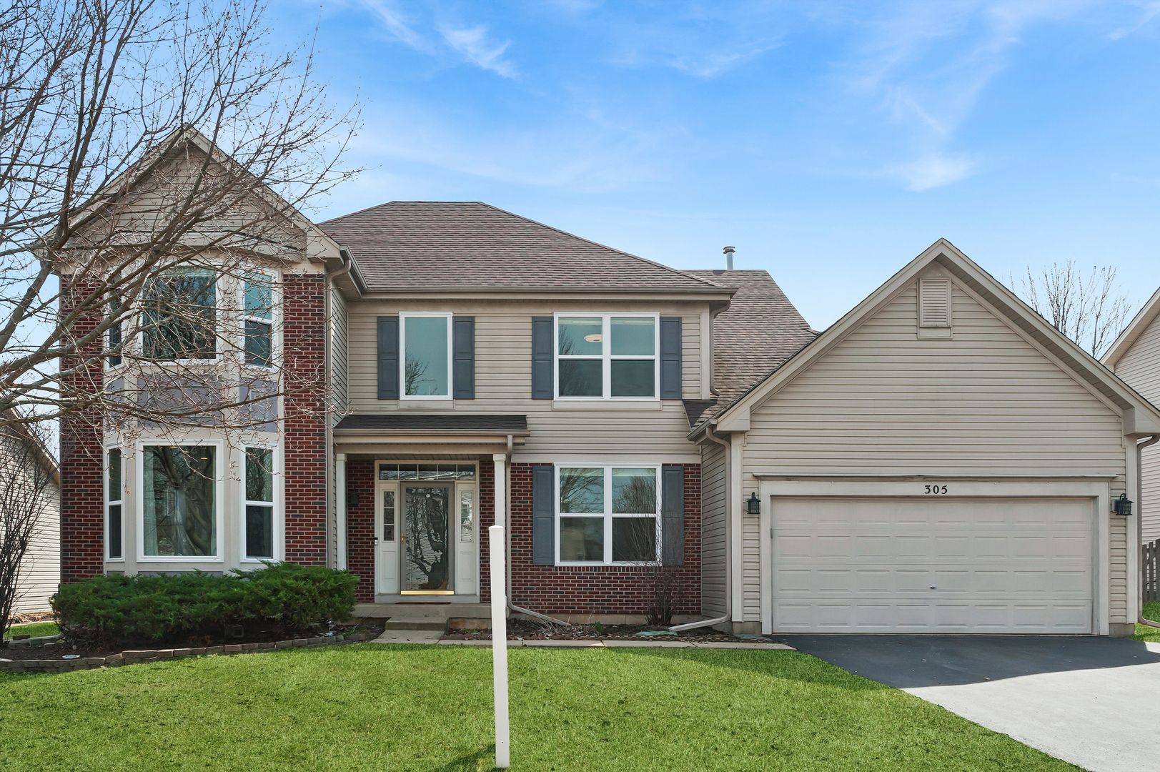 305 Hampton Road — Sugar Grove, IL 60554