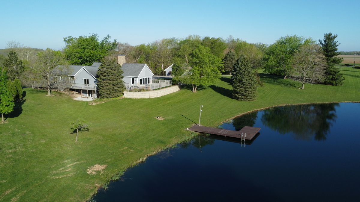 17539 E 2600 North Road, Lexington, IL 61753