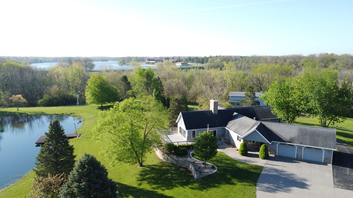 17539 E 2600 North Road, Lexington, IL 61753