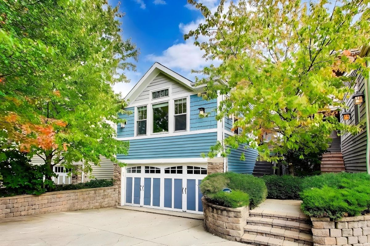 5721 Jersey Avenue, Chicago, IL 60659