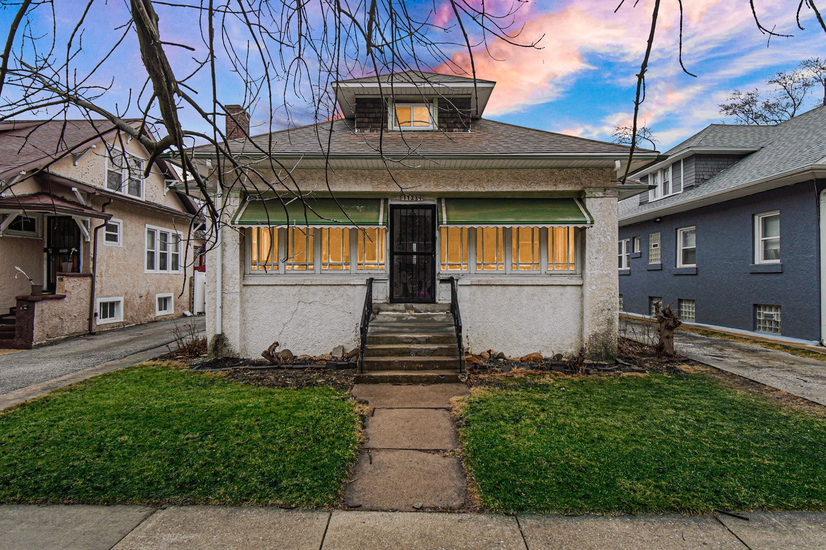 11239 S Longwood Drive — Chicago, IL 60643