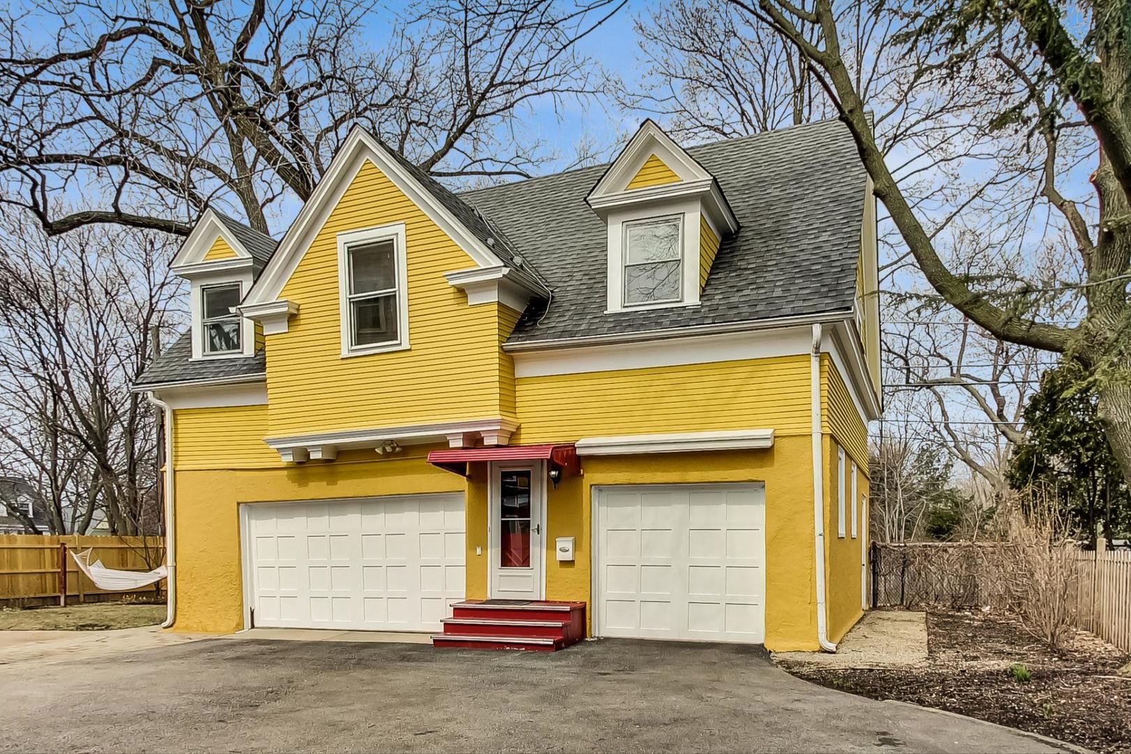 1327 Church Street #CH — Evanston, IL 60201