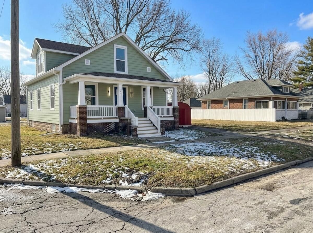 2516 Pine Avenue, Mattoon, IL 61938