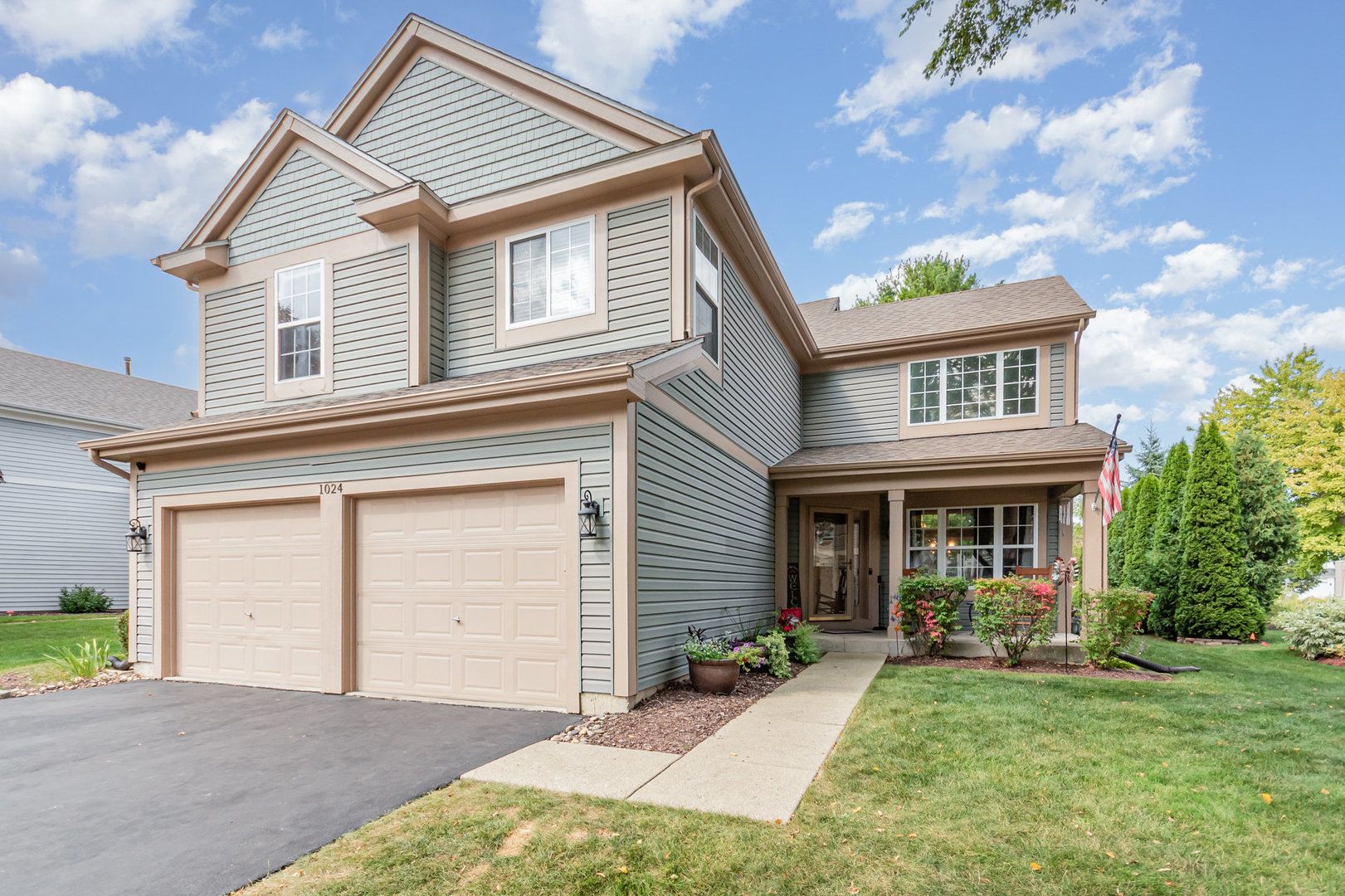 1024 N Camden Lane — South Elgin, IL 60177
