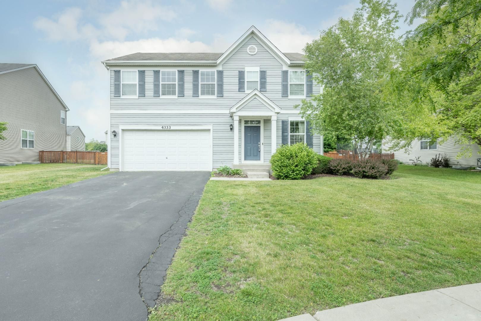 4333 SCHOFIELD Drive — Oswego, IL 60543