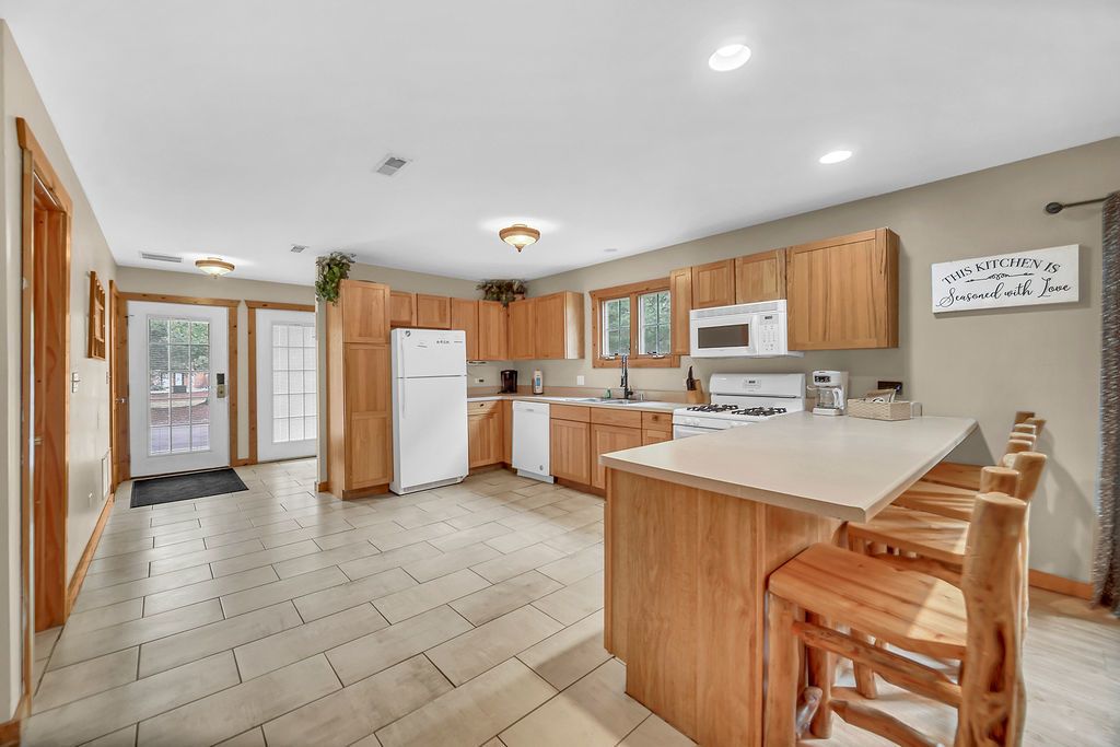 2643 Il Route 178, Utica, IL 61373