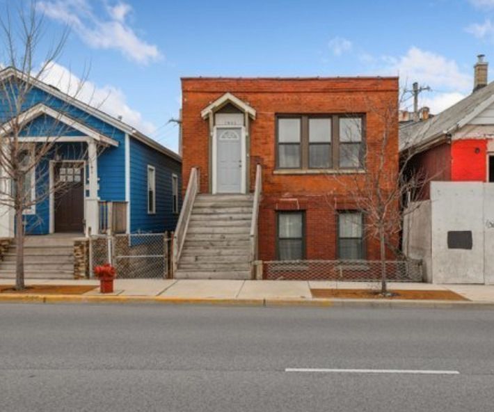 1903 Fullerton Avenue, Chicago, IL 60614