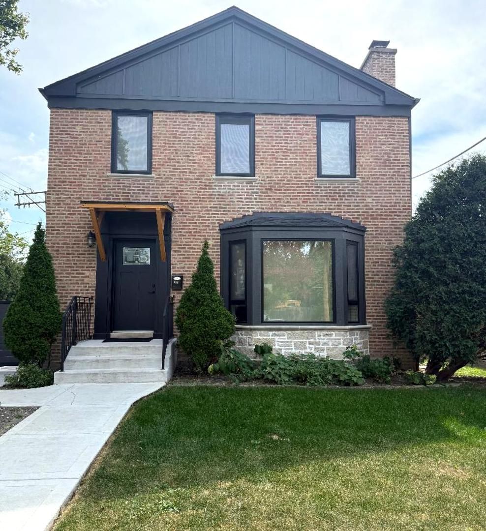 819 Albion Avenue, Park Ridge, IL 60068