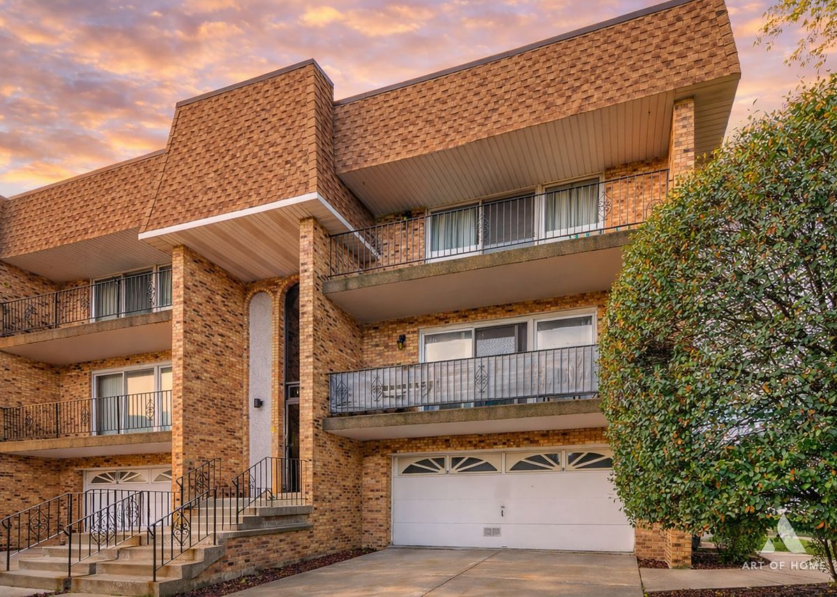 4153 97th Street, Oak Lawn, IL 60453