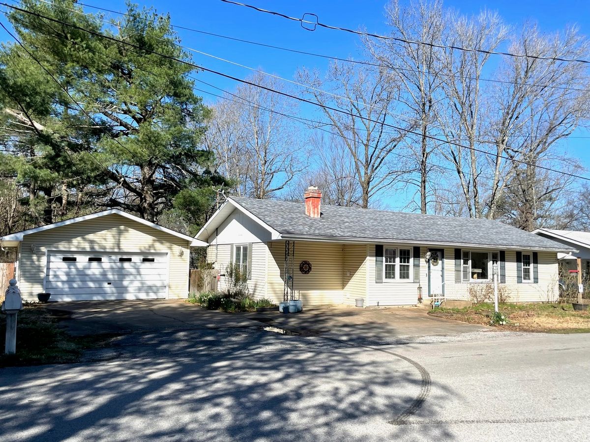 504 Billy Bryan Street, Carbondale, IL 62901