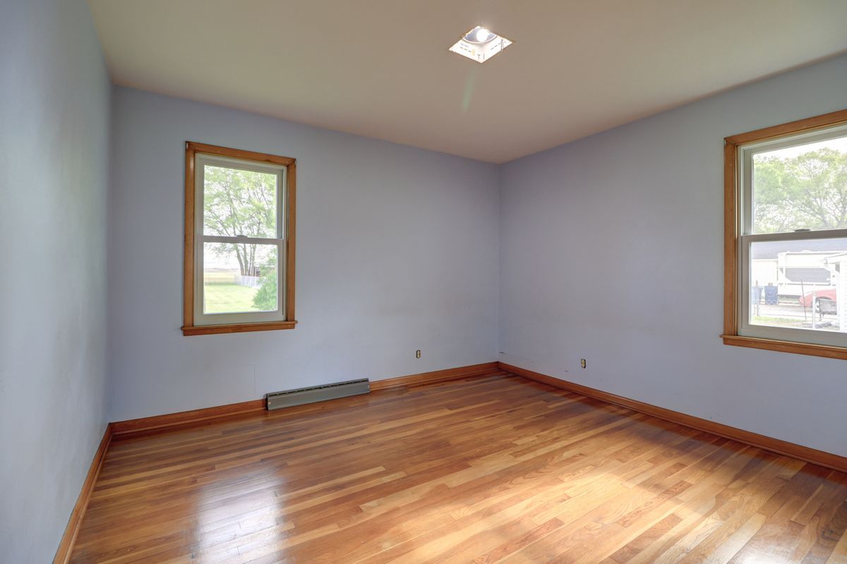 1134 W Main Street, Thomson, IL 61285