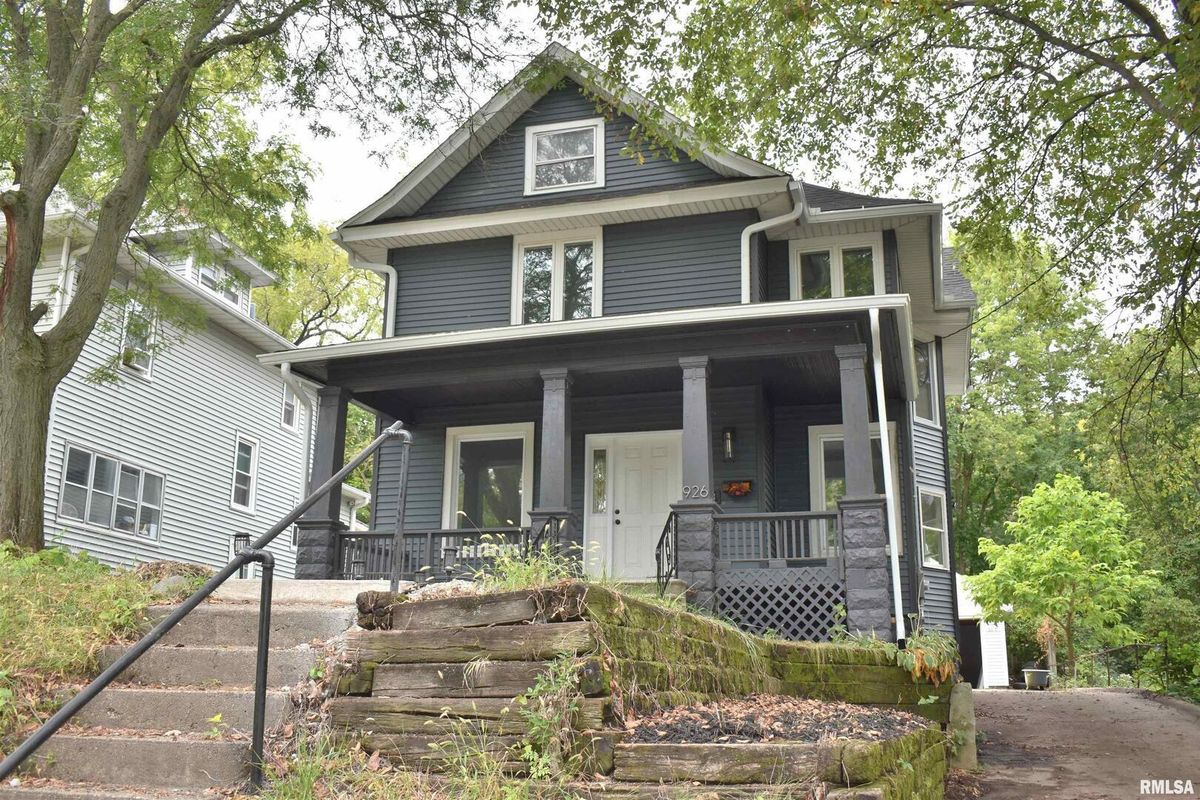 926 43RD Street, Rock Island, IL 61201