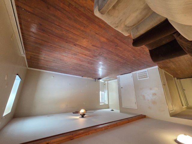 303 3rd Street, Kell, IL 62853