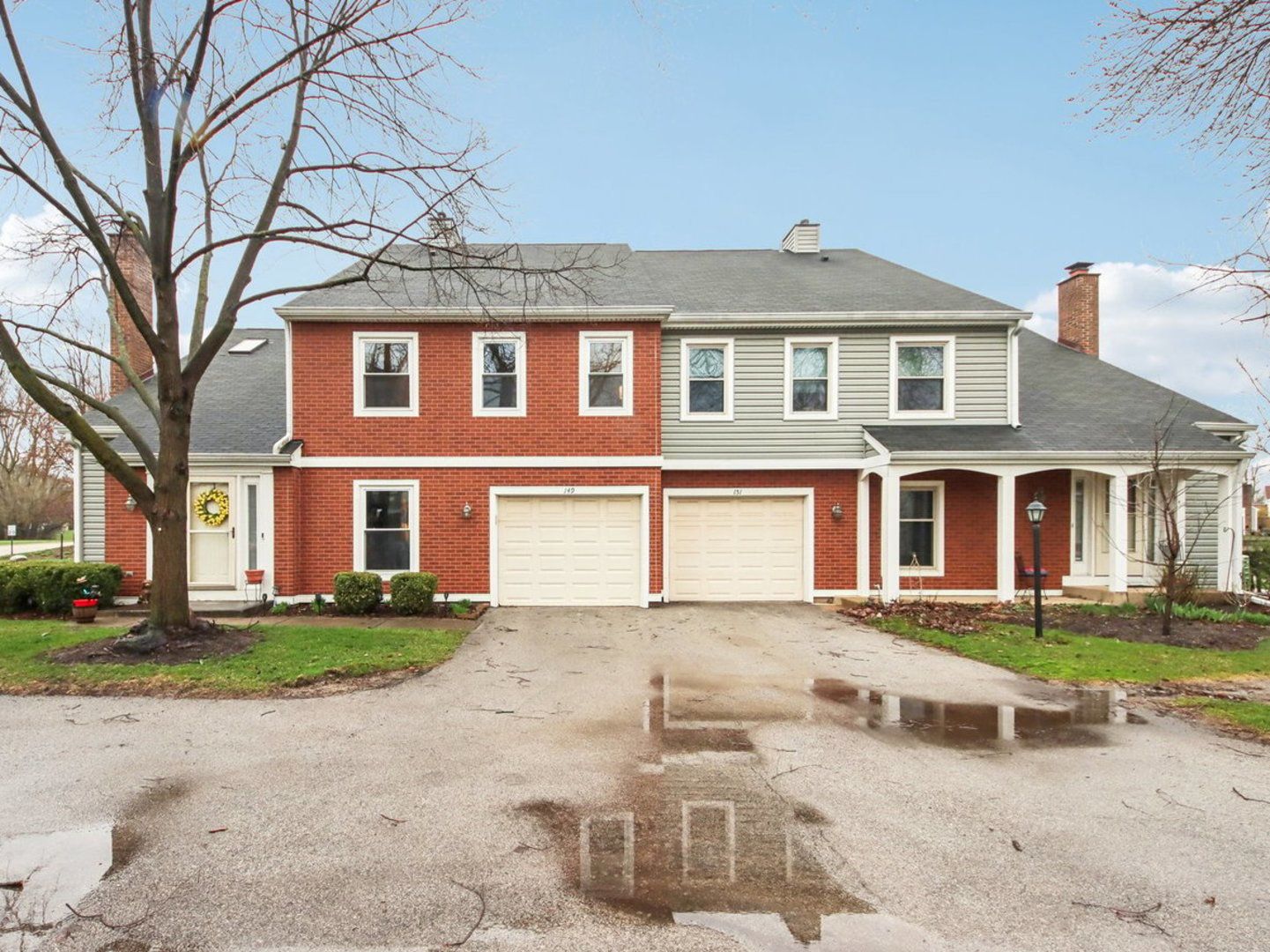 149 S Stonington Drive #341 — Palatine, IL 60074