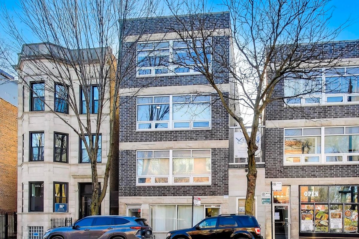 2323 Taylor Street, Chicago, IL 60612