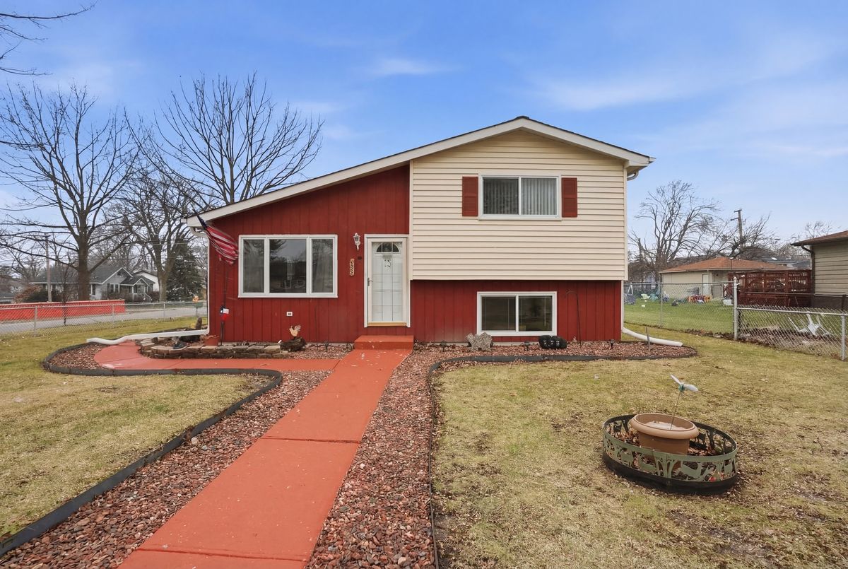 538 West Avenue, Elmhurst, IL 60126